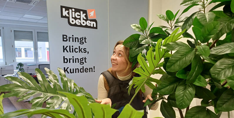 Beitragsbild-Olivia-an-ihrem-ersten-Arbeitstag